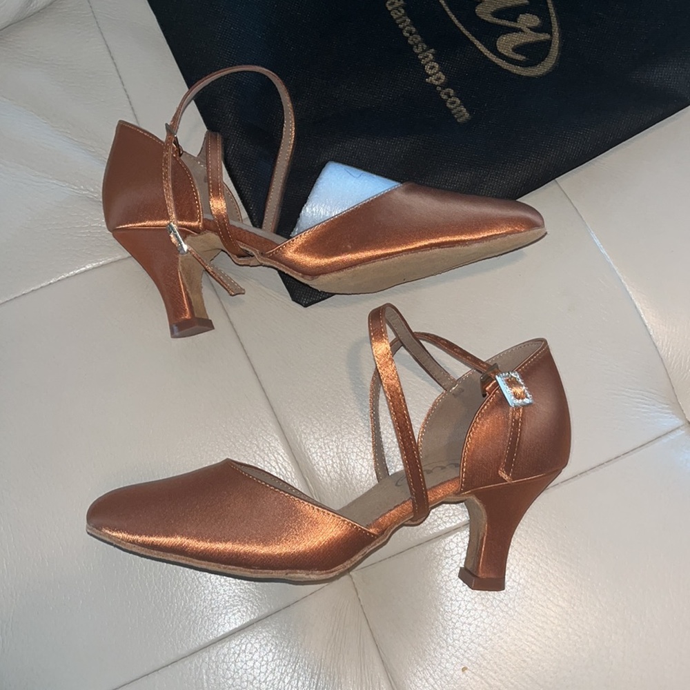 NEW Star Dance JT2 JT Thomas American Smooth Ballroom Shoes 2-in heel US 6.5